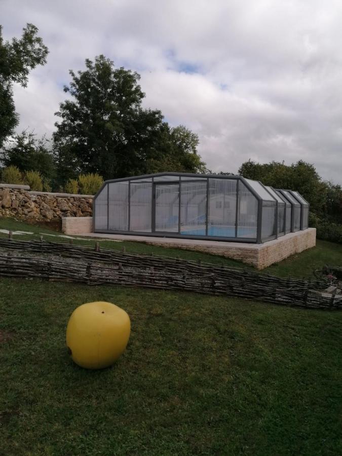 Gite La Feuille D'Acanthe Bucilly Exterior photo